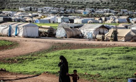 تراجع المساعدات الانسانية يفاقم من الازمة الصحية شمال غرب سوريا